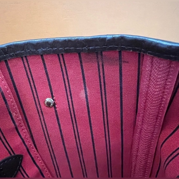 Louis Vuitton Damier Neverfull MM - Picture 9 of 9